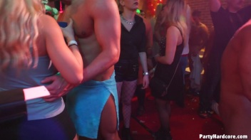 Party Hardcore Gone Crazy Vol. 39 Single Cut: Part 9 - Cam 2 Screencap 69 on www.sinx.com