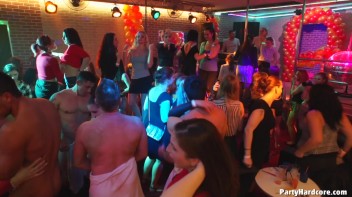 Party Hardcore Gone Crazy Vol. 39 Single Cut: Part 9 - Cam 2 Screencap 87 on www.sinx.com