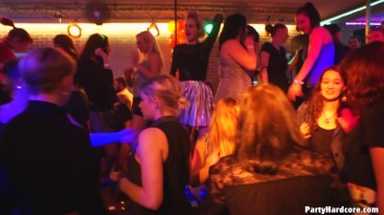 Party Hardcore Gone Crazy Vol. 39 Single Cut: Part 9 - Cam 2 Screencap 91 on www.sinx.com