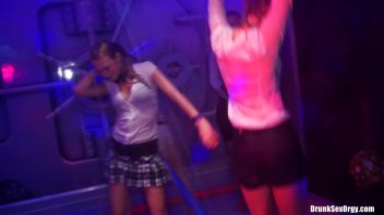 International Summer Lovin' Part 5 - Shower Cam Screencap 23 on www.sinx.com