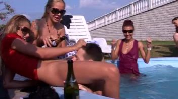 Budapest Bang Part 3 Screencap 46 on www.sinx.com