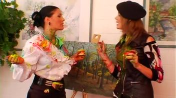 Time To Get Dirty With Finger Paints! Screencap 26 on www.sinx.com