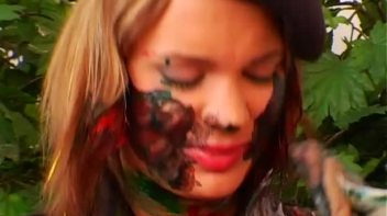 Time To Get Dirty With Finger Paints! Screencap 47 on www.sinx.com