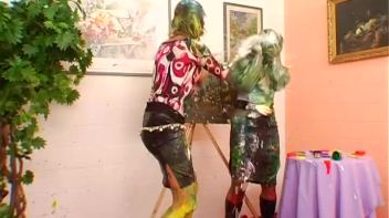 Time To Get Dirty With Finger Paints! Screencap 81 on www.sinx.com