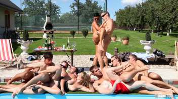 The Bi Reception Part 3 Screencap 48 on www.sinx.com