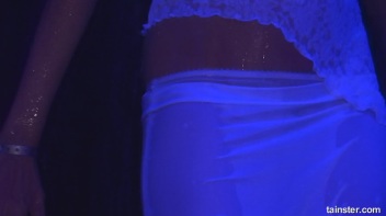 White Sensation Part 4 - Cam 4 Screencap 28 on www.sinx.com