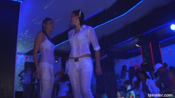 White Sensation Part 4 - Cam 4 Screencap 83 on www.sinx.com