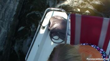 Blowjob Cruisin' Through The City Screencap 96 on www.sinx.com