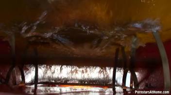 Blowjob Cruisin' Through The City Screencap 108 on www.sinx.com