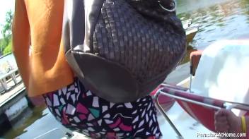 Blowjob Cruisin' Through The City Screencap 27 on www.sinx.com