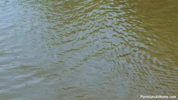 Blowjob Cruisin' Through The City Screencap 6 on www.sinx.com