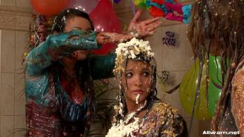 Box of WaM Screencap 96 on www.sinx.com