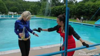 Eurobabes Only Waterpark Screencap 5 on www.sinx.com