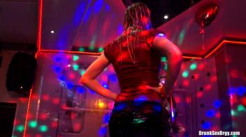 Valentine's Day Vaginas Part 3 - Shower Cam Screencap 55 on www.sinx.com