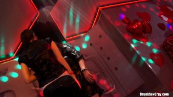 Valentine's Day Vaginas Part 3 - Shower Cam Screencap 7 on www.sinx.com