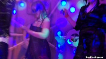 Valentine's Day Vaginas Part 3 - Shower Cam Screencap 14 on www.sinx.com