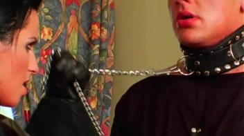 The Man Under the Stairs Screencap 103 on www.sinx.com