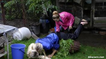 High Class Garden Mess Screencap 12 on www.sinx.com