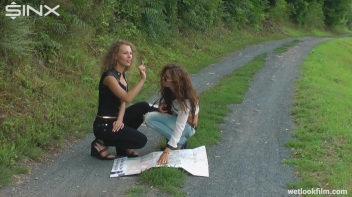 Lost Girls Leads To Lovers Quarrel - Cam 2 Screencap 7 on www.sinx.com