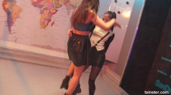 What a Wet and Wonderful World! Screencap 1 on www.sinx.com