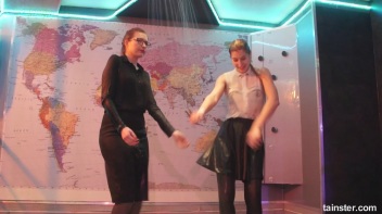 What a Wet and Wonderful World! Screencap 32 on www.sinx.com