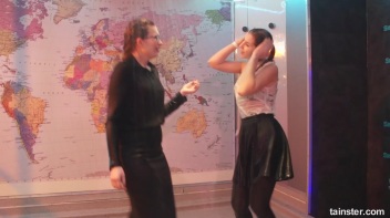 What a Wet and Wonderful World! Screencap 36 on www.sinx.com