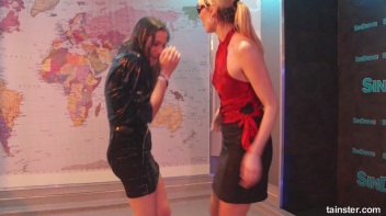 What a Wet and Wonderful World! Screencap 39 on www.sinx.com