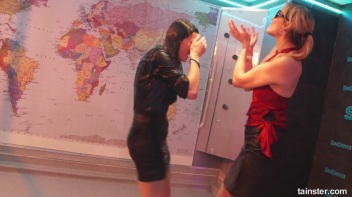 What a Wet and Wonderful World! Screencap 41 on www.sinx.com