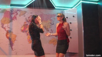 What a Wet and Wonderful World! Screencap 44 on www.sinx.com