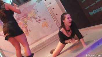 What a Wet and Wonderful World! Screencap 56 on www.sinx.com