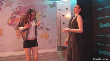 What a Wet and Wonderful World! Screencap 62 on www.sinx.com