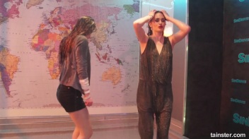 What a Wet and Wonderful World! Screencap 66 on www.sinx.com