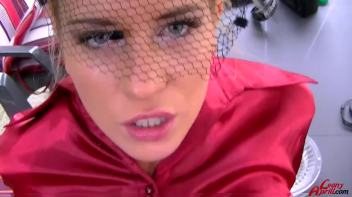 Leony Can Golden Shower Herself Screencap 40 on www.sinx.com