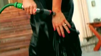 Wash and Wear Screencap 75 on www.sinx.com