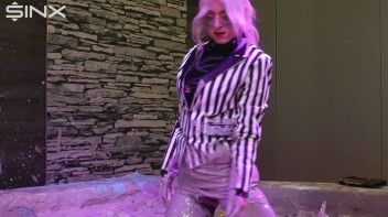 Seductive Blonde Covers Herself In Mud Screencap 19 on www.sinx.com