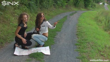 Lost Girls Leads To Lovers Quarrel - Cam 2 Screencap 6 on www.sinx.com