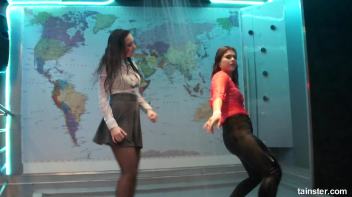 Sensual wet play with hot amateur babes Screencap 27 on www.sinx.com