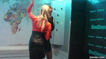 Sensual wet play with hot amateur babes Screencap 74 on www.sinx.com