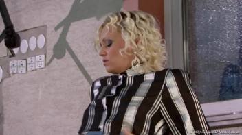 Anniversary Piss Adventures Screencap 36 on www.sinx.com