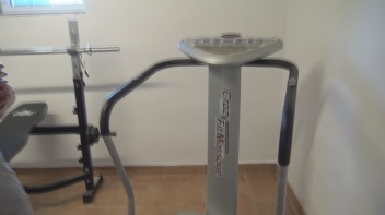 Crazy Piss Massage - das ging wohl in die Hose Screencap 2 on www.sinx.com