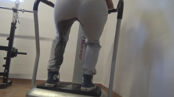 Crazy Piss Massage - das ging wohl in die Hose Screencap 22 on www.sinx.com