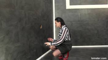 Slimmy cigarette break Screencap 4 on www.sinx.com