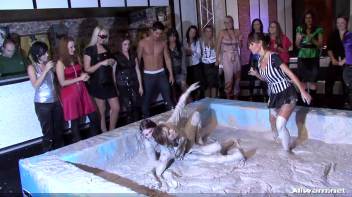 Mud Me Properly Screencap 38 on www.sinx.com