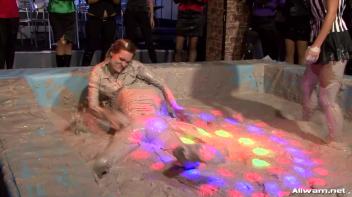 Mud Me Properly Screencap 43 on www.sinx.com