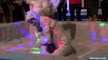 Mud Me Properly Screencap 63 on www.sinx.com