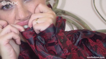 Horny Housewife Shreds and Bares All Screencap 31 on www.sinx.com