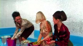 Fully Clothed Jell-O Nastiness Screencap 29 on www.sinx.com