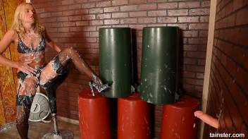 Kristina is all over this Slime Wave cock Screencap 54 on www.sinx.com