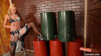 Kristina is all over this Slime Wave cock Screencap 55 on www.sinx.com