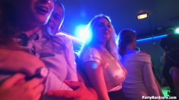 Party Hardcore Gone Crazy Vol. 37 Part 3 - Cam 2 Screencap 82 on www.sinx.com